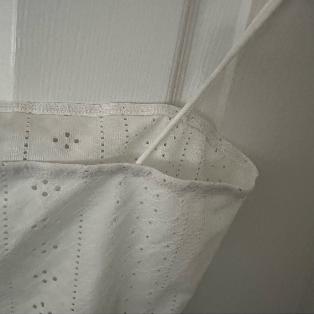 White Crop Top - Picture 7 of 7